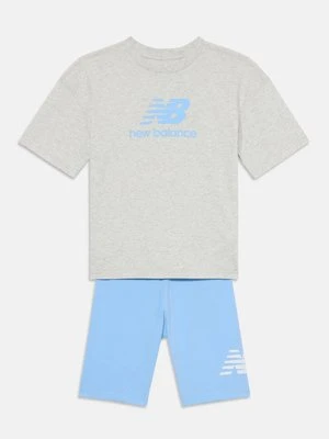 T-shirt z nadrukiem New Balance