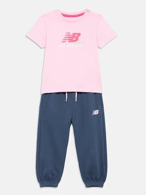 Zdjęcie produktu T-shirt z nadrukiem New Balance