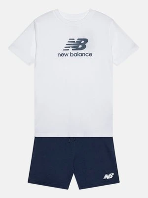 T-shirt z nadrukiem New Balance