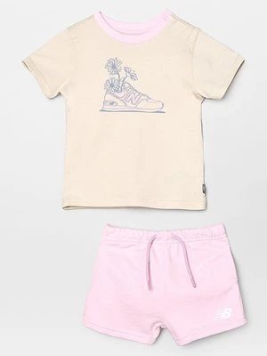 Zdjęcie produktu T-shirt z nadrukiem New Balance