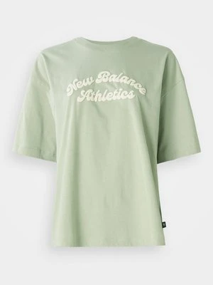 T-shirt z nadrukiem New Balance