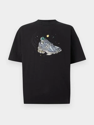 T-shirt z nadrukiem New Balance