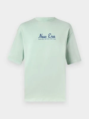 T-shirt z nadrukiem new era