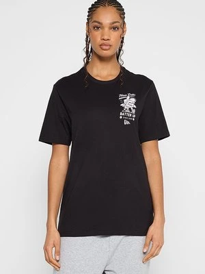 T-shirt z nadrukiem new era