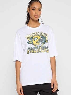 T-shirt z nadrukiem new era