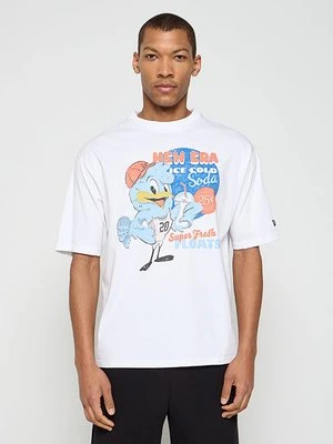 T-shirt z nadrukiem new era