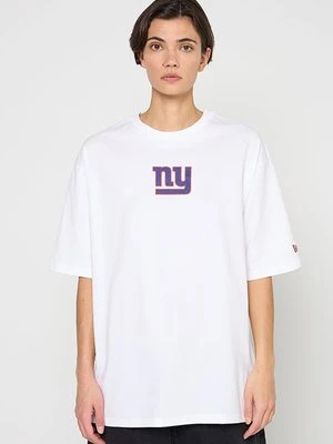 T-shirt z nadrukiem new era
