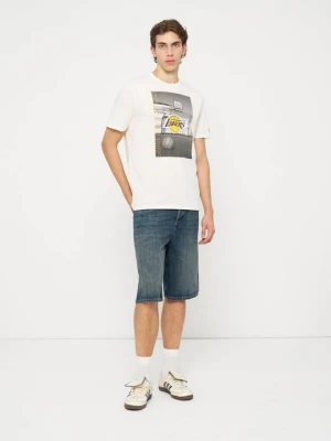 T-shirt z nadrukiem New Era biały
