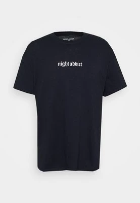 T-shirt z nadrukiem Night Addict