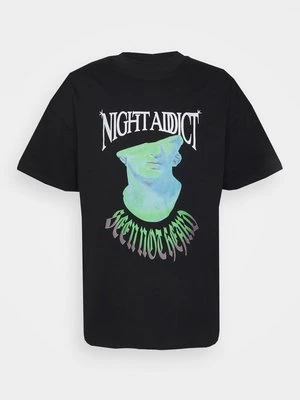 T-shirt z nadrukiem Night Addict