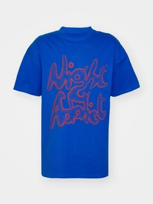 T-shirt z nadrukiem Night Addict