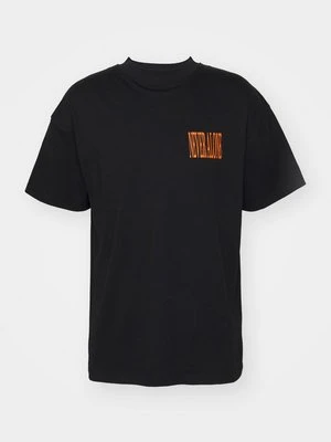 T-shirt z nadrukiem Night Addict