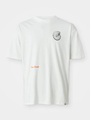 Zdjęcie produktu T-shirt z nadrukiem Nike biały