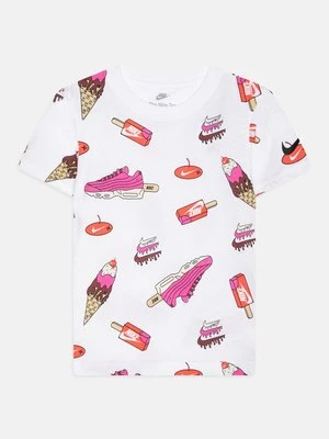 T-shirt z nadrukiem Nike biały