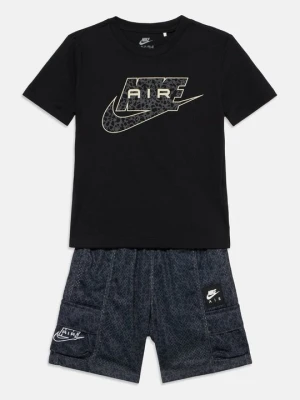 T-shirt z nadrukiem Nike granatowy
