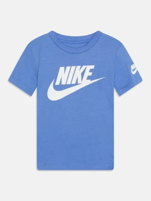 T-shirt z nadrukiem Nike jasnoniebieski