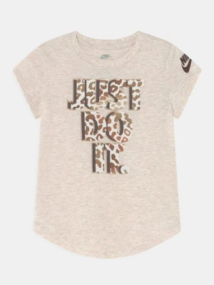 T-shirt z nadrukiem Nike mleczny