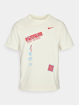 T-shirt z nadrukiem Nike Performance
