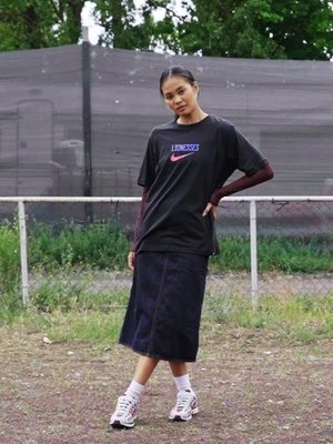 T-shirt z nadrukiem Nike Performance