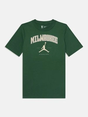 T-shirt z nadrukiem Nike Performance