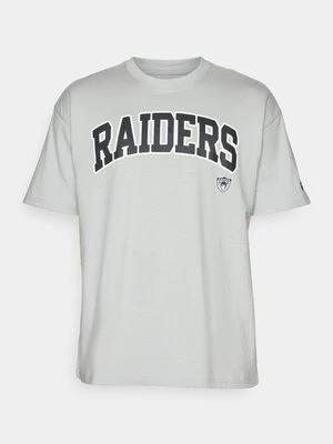 T-shirt z nadrukiem Nike Performance