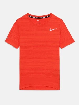 T-shirt z nadrukiem Nike Performance