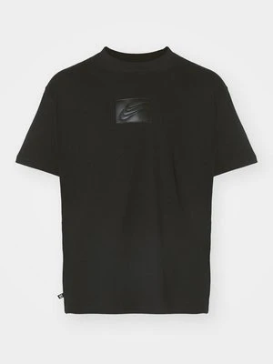 T-shirt z nadrukiem Nike Performance
