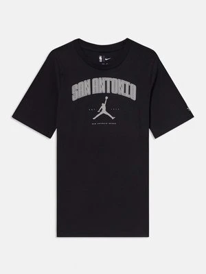 T-shirt z nadrukiem Nike Performance