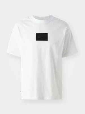 T-shirt z nadrukiem Nike Performance