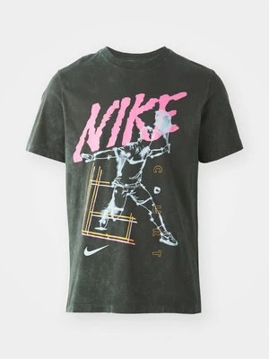 T-shirt z nadrukiem Nike Performance