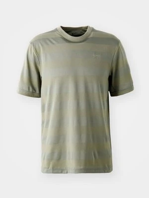 T-shirt z nadrukiem Nike Performance