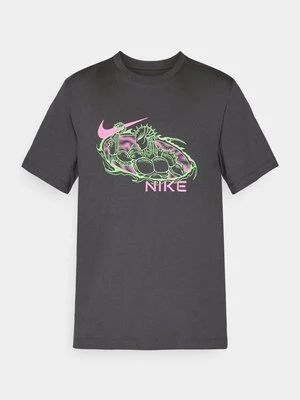 T-shirt z nadrukiem Nike Performance