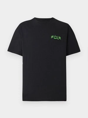 T-shirt z nadrukiem Nike czarny