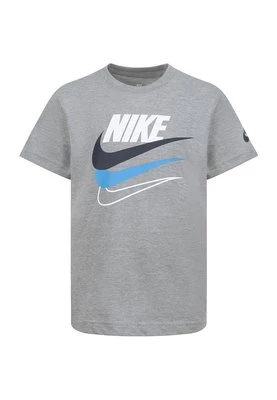 T-shirt z nadrukiem Nike Sportswear