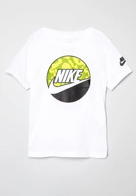 T-shirt z nadrukiem Nike Sportswear