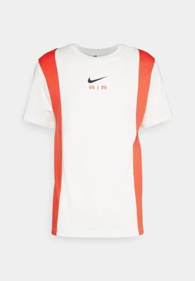 T-shirt z nadrukiem Nike Sportswear