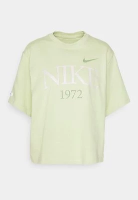 T-shirt z nadrukiem Nike Sportswear