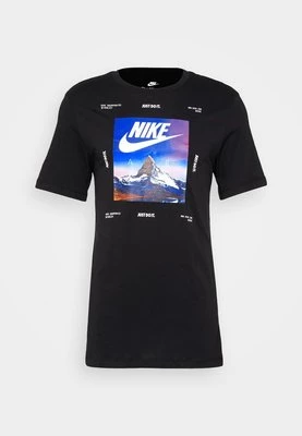 T-shirt z nadrukiem Nike Sportswear