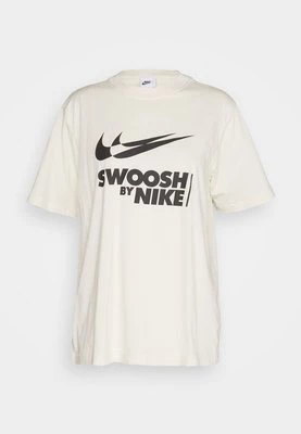 T-shirt z nadrukiem Nike Sportswear