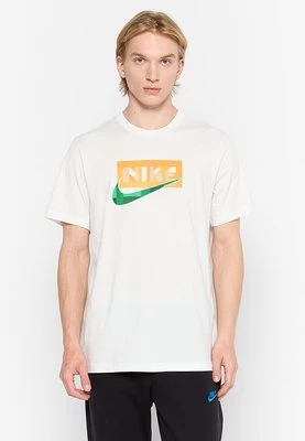 T-shirt z nadrukiem Nike Sportswear