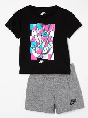 T-shirt z nadrukiem Nike Sportswear