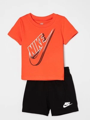 T-shirt z nadrukiem Nike Sportswear