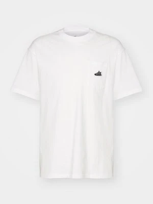 T-shirt z nadrukiem Nike Sportswear