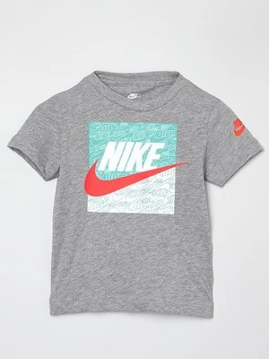 T-shirt z nadrukiem Nike Sportswear