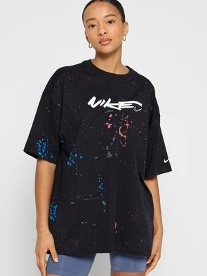 T-shirt z nadrukiem Nike Sportswear