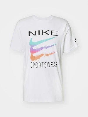 T-shirt z nadrukiem Nike Sportswear