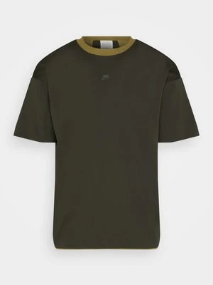 T-shirt z nadrukiem Nike Sportswear