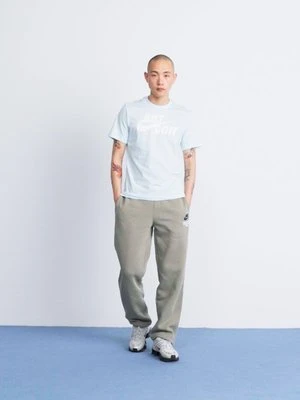 T-shirt z nadrukiem Nike Sportswear