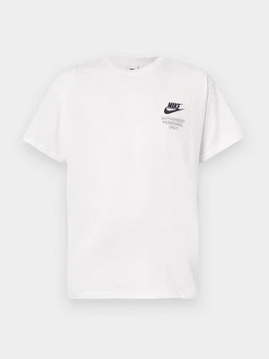 T-shirt z nadrukiem Nike Sportswear