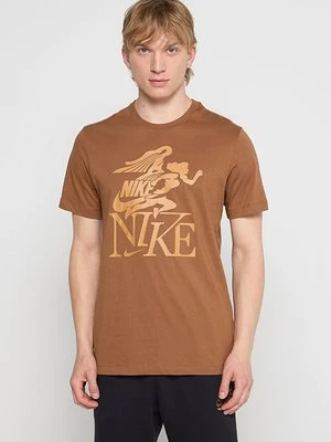 T-shirt z nadrukiem Nike Sportswear